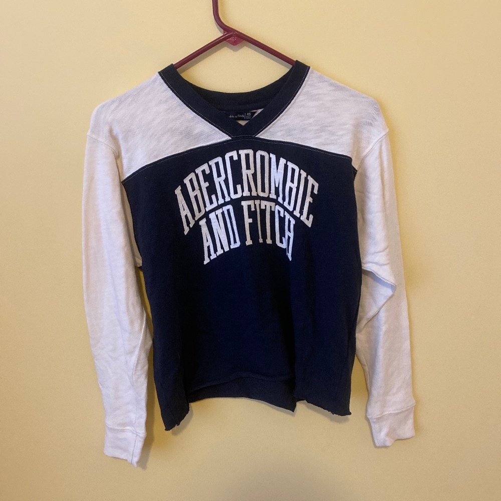 Abercrombie & Fitch Vintage Style Sweater